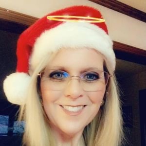 Meet your Posher, Monica